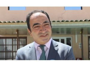 Yemekleri beğenmeyince Türk restoranı açtı