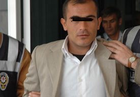 Hırsızlık şüphelisi berberde yakalandı