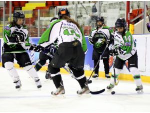 Beş bin nüfuslu ilçenin gururu oldular