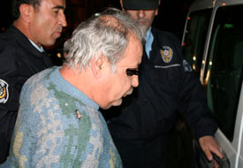 Korna çalarak rahatsız etmiş