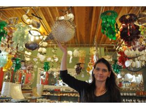 Denizlerde "zehir" evlerde "süs"