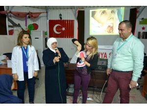 Suriyeli çocuklara diş taraması