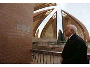 TBMM Başkanı Kahraman Pakistan'da