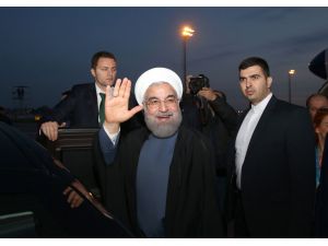 İran Cumhurbaşkanı Ruhani'den "Devrim Muhafızları'na" eleştiri