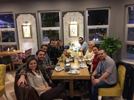 Genç gazeteciler birarada