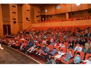 Tiyatroyla orman sevgisini aşılıyorlar