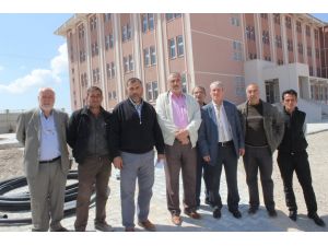 Alacakları için eylem yaptılar