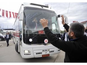 Başbakan Davutoğlu Düzce'ye geldi
