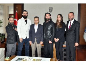 "Diriliş Ertuğrul" ekibi Çorum'da söyleşiye katıldı