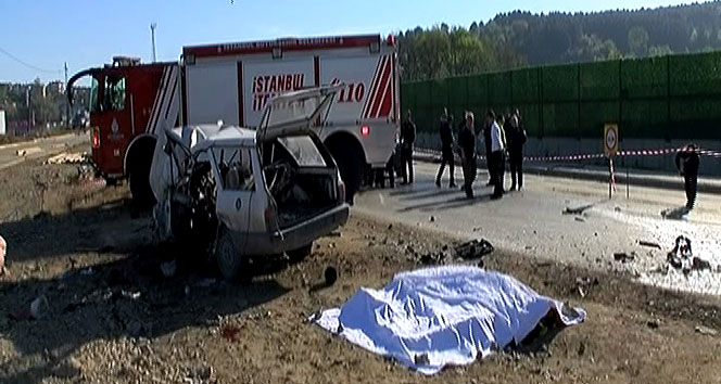 İstanbul'da feci kaza: 4 ölü, 2 yaralı