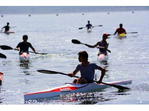 Kano: Bahar Kupası Durgunsu Yarışları