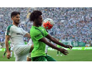 Bursaspor: 0 - Akhisar Belediyespor: 2 (Maç sonucu)