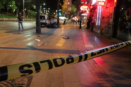 Suriyelilerin kavgası kanlı bitti