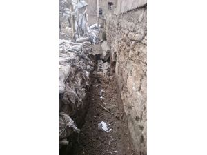 Teröristlerden "sera" görünümlü tünel