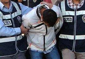 Üvey babasını öldürene 25 yıl hapis