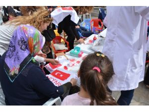 Yozgat'ta tişört boyama etkinliği