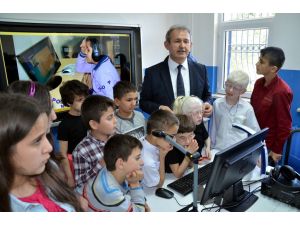 Görme engelliler için teknoloji sınıfı kuruldu