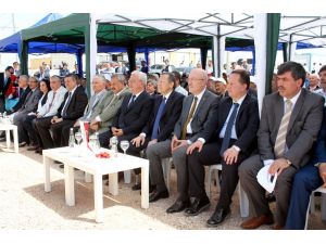 Balıkesir Yaş Sebze ve Meyve Hali'nin temeli törenle atıldı