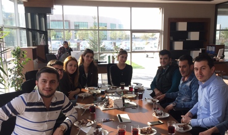 Yaş günlerini personelleriyle kutladılar