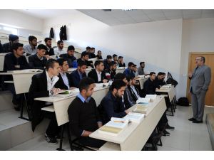 Suriyeli genç portresini çizdiği Erdoğan'la tanışmak istiyor