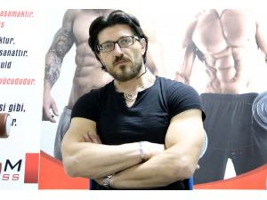 Şampiyonun bileği 6 yıldır bükülmüyor