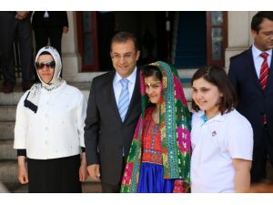 Dünya çocukları Antalya'da