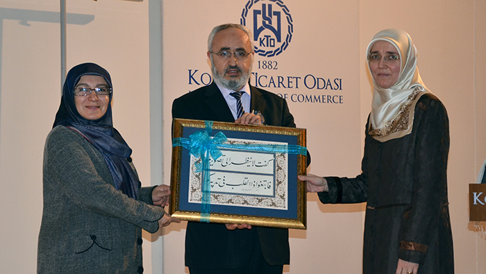 Ülfet Görgülü'den konferans