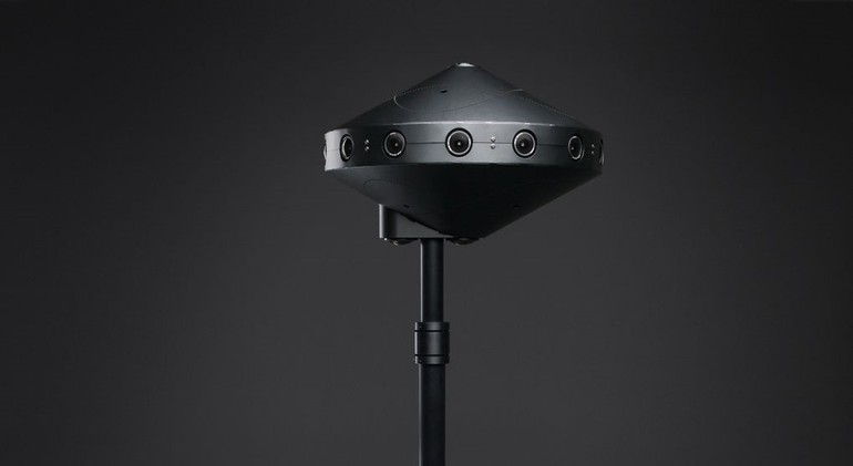 Facebook'tan 17 Kameralı Oyuncak