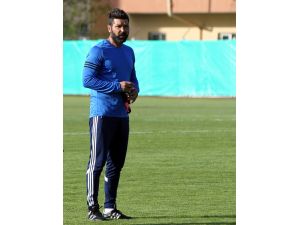 Kayserispor Teknik Direktörü Kutlu: