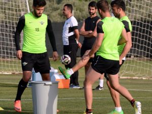 Akhisar Belediyespor Teknik Direktörü Arslan: