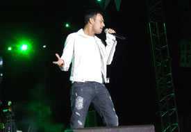 AK Parti Mustafa Sandal'ın hangi şarksını kullanacak?