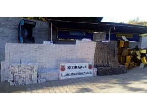 Kargo aracına kaçakçılık operasyonu