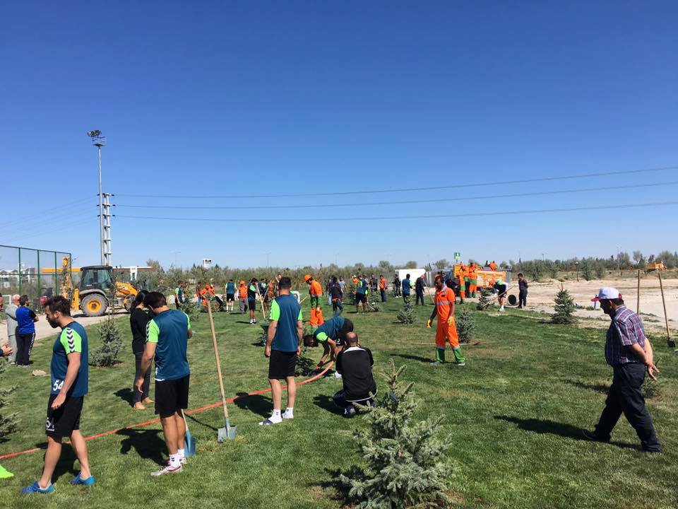 Konyaspor, ağaç dikiyor