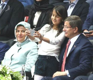 Davutoğlu: Konyalı olmaktan gurur duyuyorum