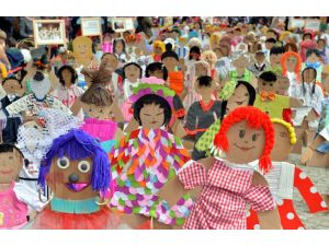 Eskişehir'de "Çocuk ve Barış Sokağı" açıldı