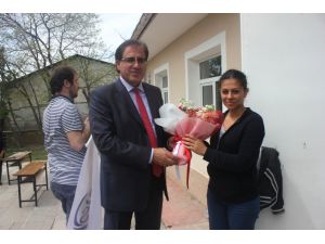 SİYAMDER'den eğitime destek