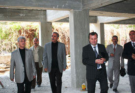 Kaçmaz 22 okul inşaatını denetledi