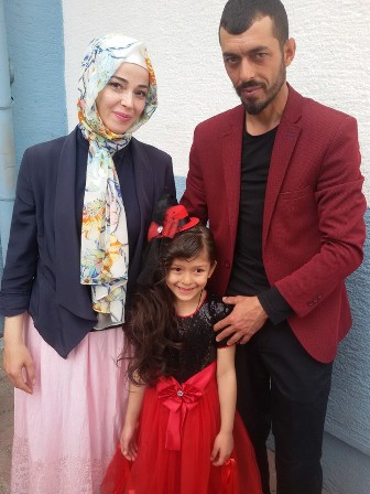 Sarı ailesinde 23 Nisan coşkusu