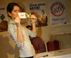 "İYİ Kİ VARSINIZ GENÇ SİVİLLER"