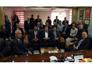 Vali Kolat'ın veda ziyaretleri