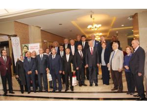 Sivas Valisi Barut, okul yaptıran hayırseverlerle buluştu