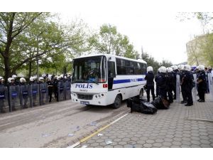 Eskişehir'de öğrenciler arasında arbede