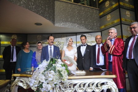 Betül ile Oğuz evlendi