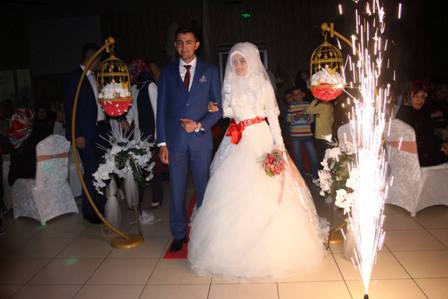 Mehmet ve Hatice Esra’ya mutluluklar diliyoruz