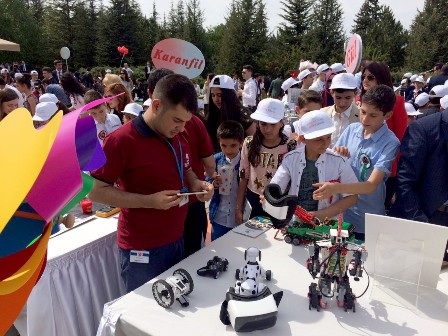 Konya Bilim Merkezi Çankaya Köşkü Çocuk Şenliği’nde