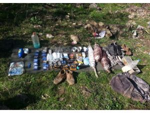 Teröristlerin kullandığı dört odalı mağara imha edildi