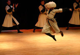 Kafkas Dansları Topluluğu Konya'da