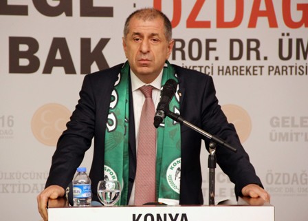 Özdağ Konya’da partililerle buluştu