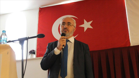 Akpınar'dan Hollanda’da Kutlu Doğum Konferansı