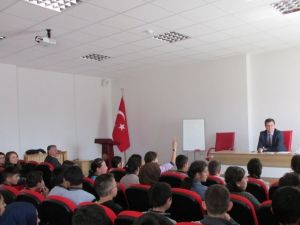 Kaymakam Altun, öğrencilerin konuğu oldu